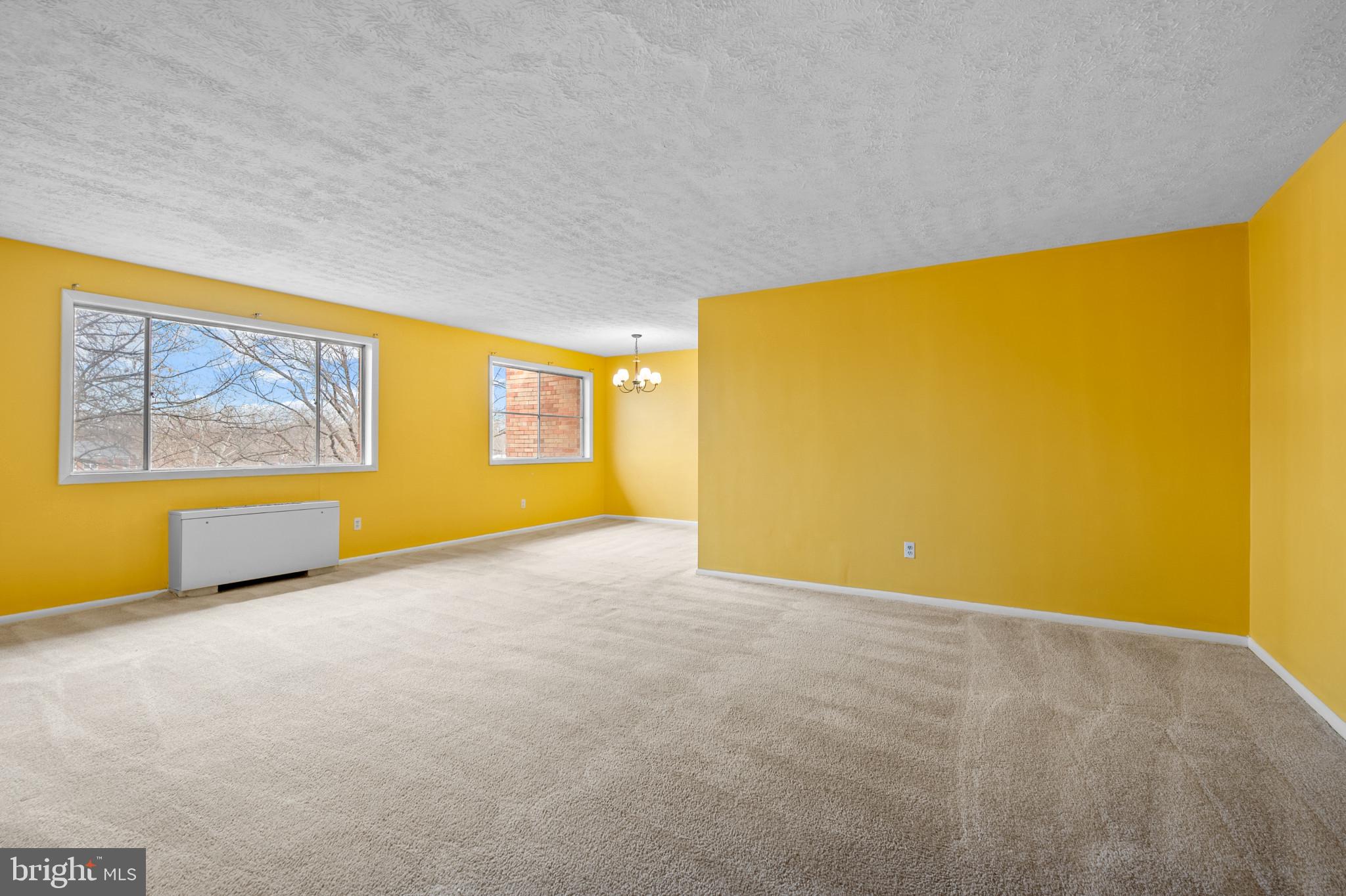 5101 8th Road South, Unit 407 Arlington, VA 22204 - Photo 10 of 26 a view of an empty room with a window