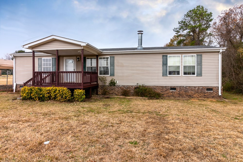 6115 Dinkins Mill Road Rembert, SC 29128 - Photo 2 of 28