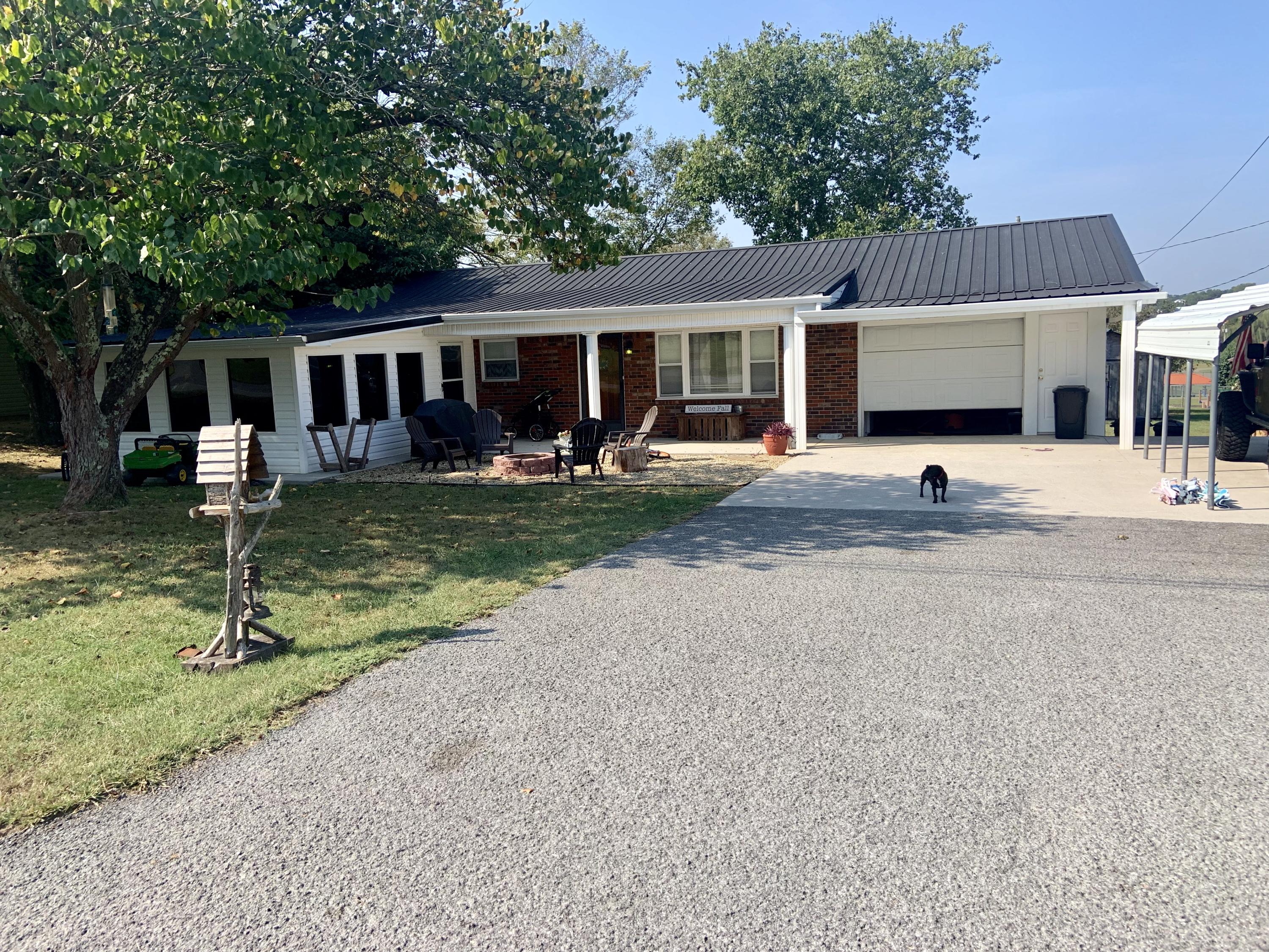 103 Snodgrass Road New Tazewell, TN 37825 - Photo 1 of 1 5624A887-960E-4C08-B918-44A98A4DF9D2