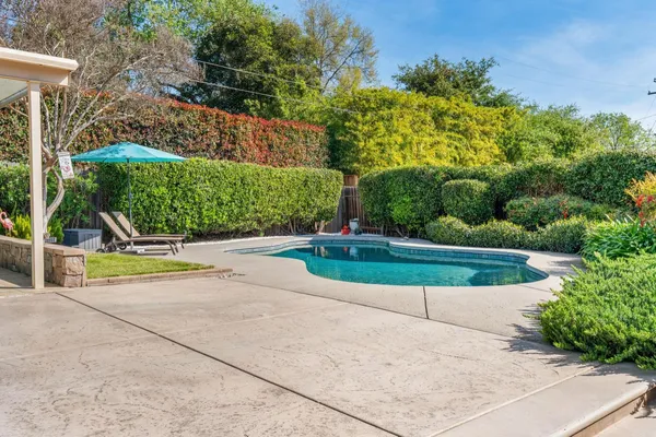 $719,000 | 8530 Hayden Way, Fair Oaks, CA 95628