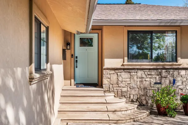 $719,000 | 8530 Hayden Way, Fair Oaks, CA 95628