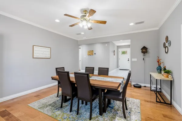 $719,000 | 8530 Hayden Way, Fair Oaks, CA 95628