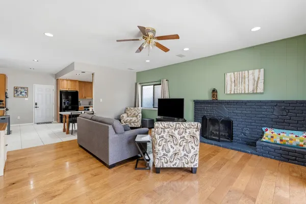 $719,000 | 8530 Hayden Way, Fair Oaks, CA 95628