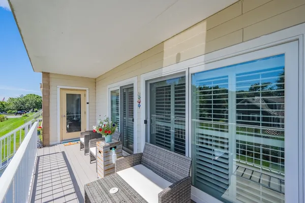 a view of deck with patio