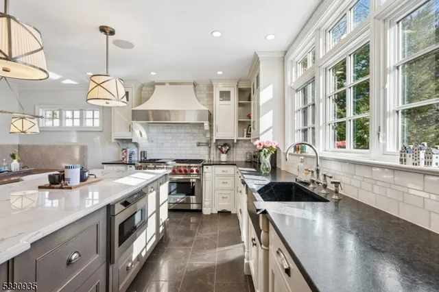 $1,625,000 | 112 Wyoming Avenue, Maplewood, NJ 07040