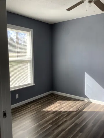 $1,050 | 715 South Market Street, Grapeland, TX 75844