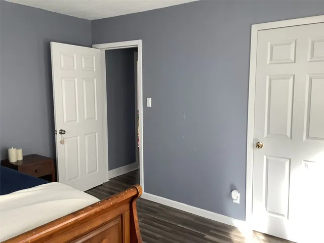 $1,050 | 715 South Market Street, Grapeland, TX 75844