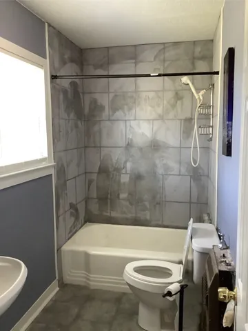 $1,050 | 715 South Market Street, Grapeland, TX 75844