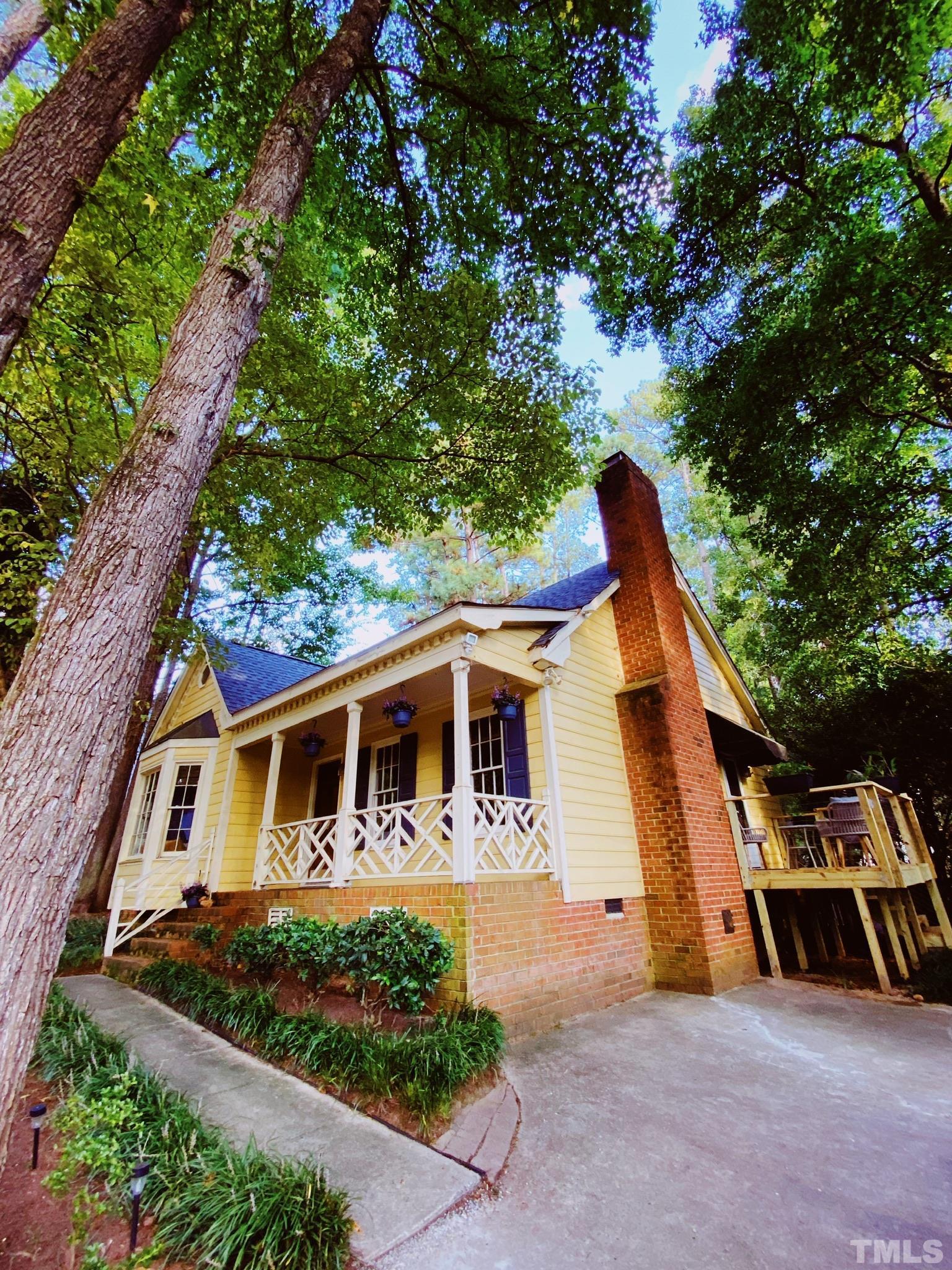 7104 Sandringham Drive Raleigh, NC 27613 - Photo 2 of 25