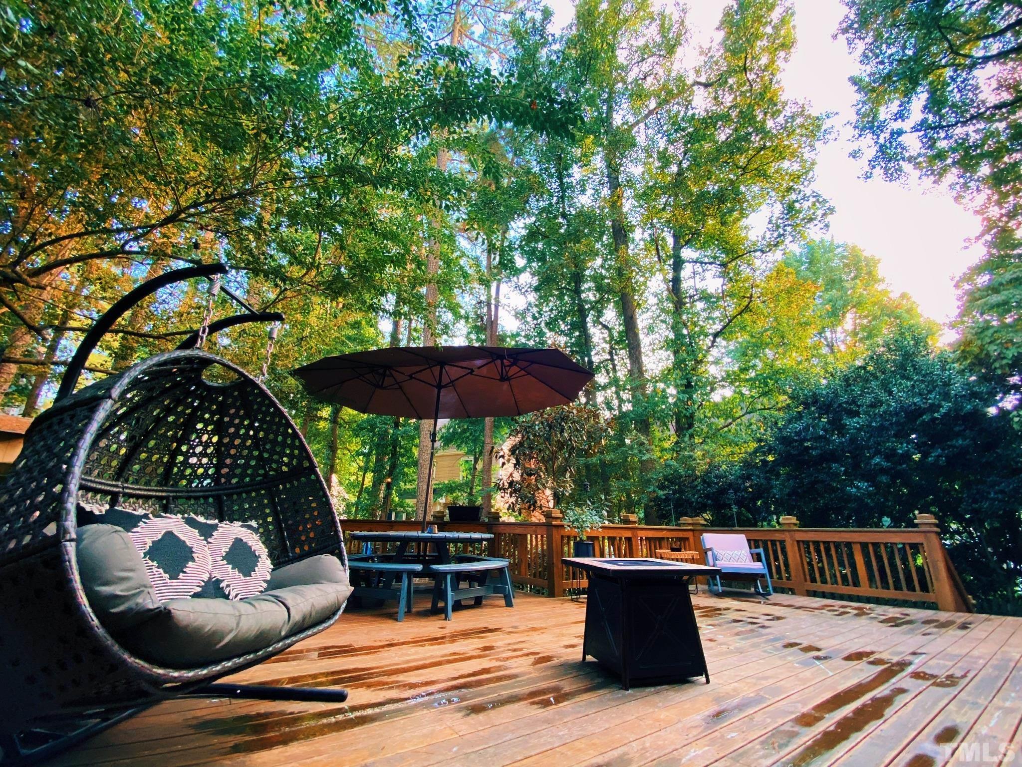 7104 Sandringham Drive Raleigh, NC 27613 - Photo 8 of 25
