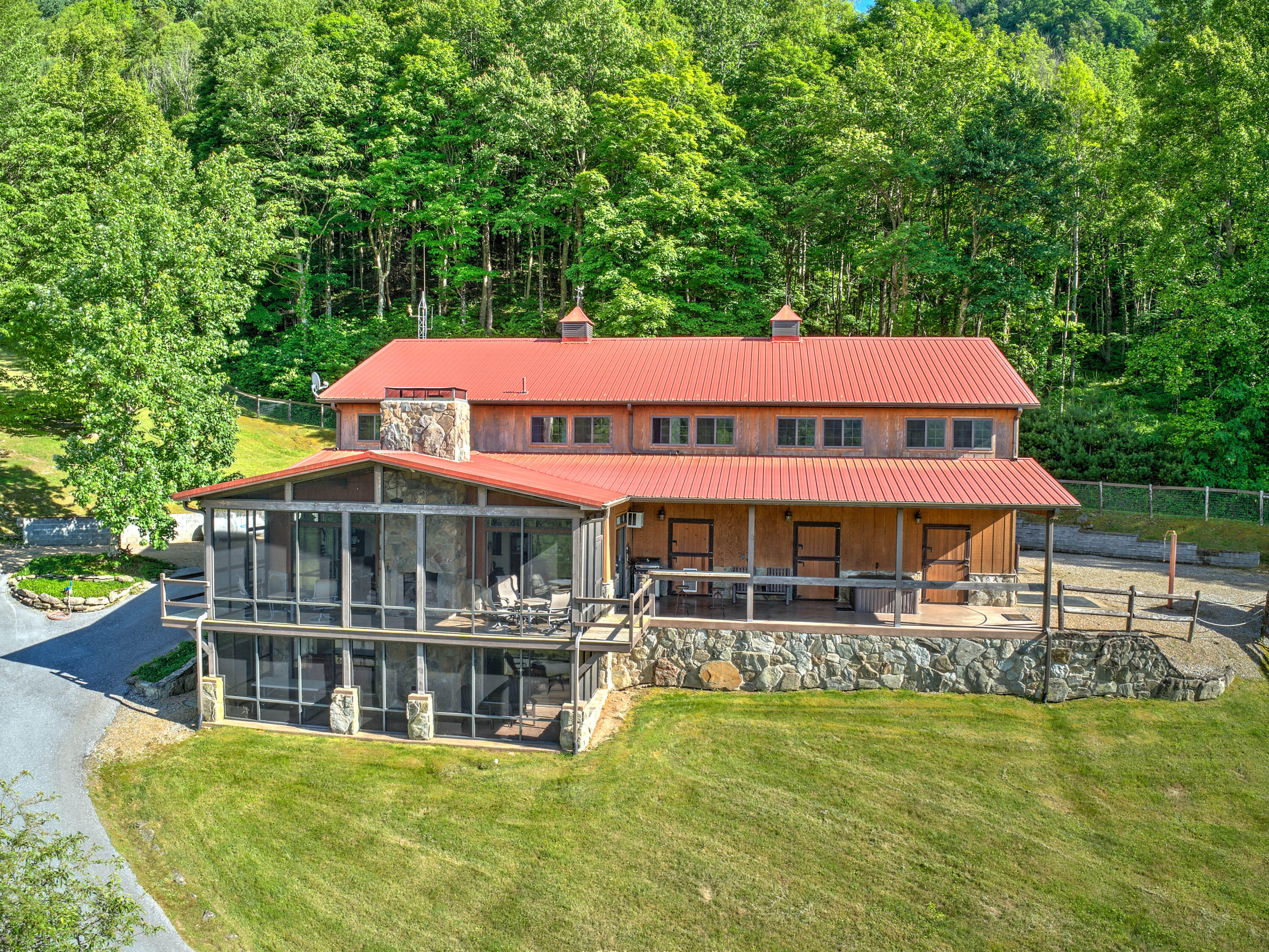 210 Chandler Cove Road Erwin, TN 37650 - Photo 3 of 89 210 Chandler Cove Rd-20