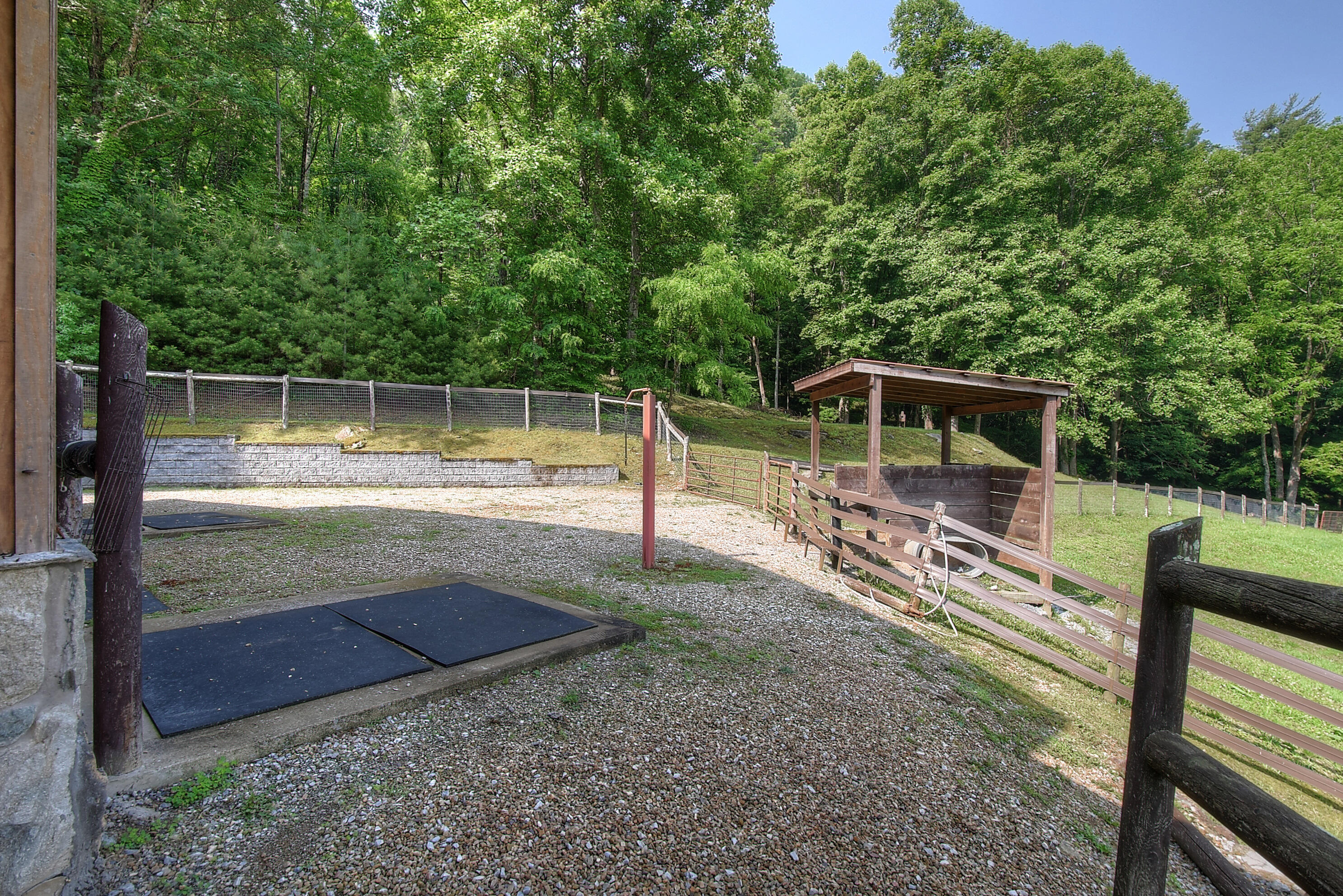 210 Chandler Cove Road Erwin, TN 37650 - Photo 34 of 89 DSC_0577_78_79_80_81_82