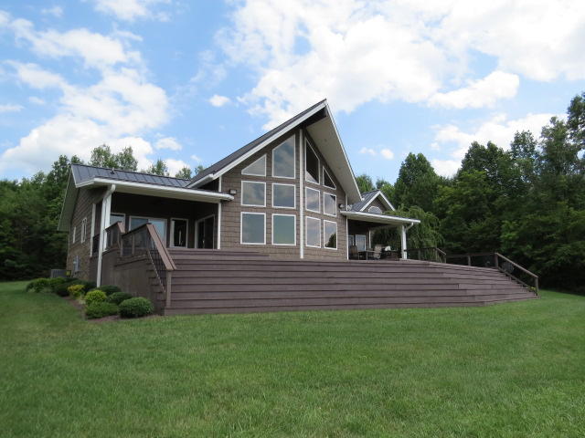 1928 Glass Hill Road Goode, VA 24556 - Photo 34 of 34 034 Rear of House