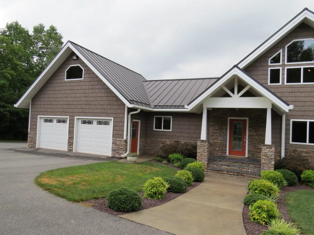1928 Glass Hill Road Goode, VA 24556 - Photo 7 of 34 07 Front Entrance