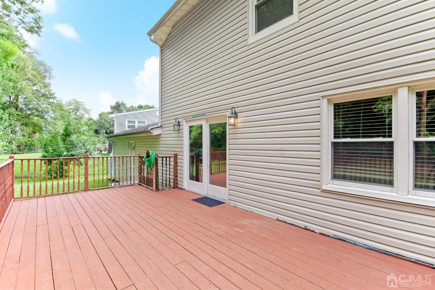 30 Wilk Road Edison, NJ 08837 - Photo 34 of 35 a view of a wooden deck