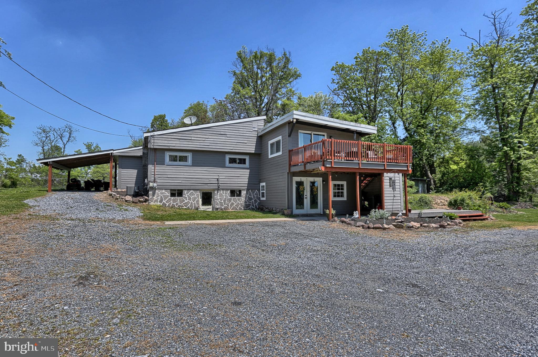 4792 Ridge Road Elizabethtown, PA 17022 - Photo 2 of 31 Gallery Image 2
