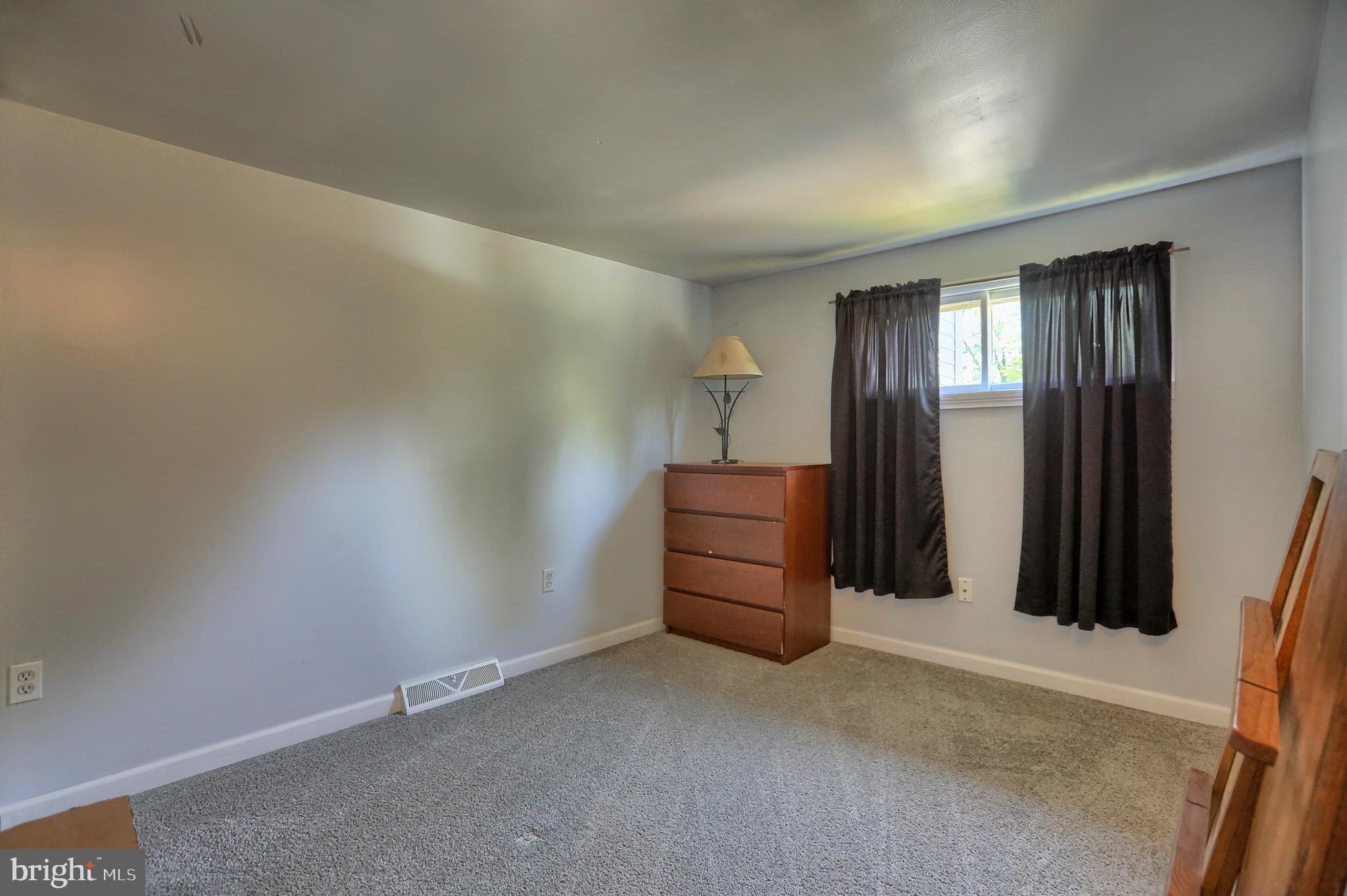 4792 Ridge Road Elizabethtown, PA 17022 - Photo 16 of 31 Gallery Image 16