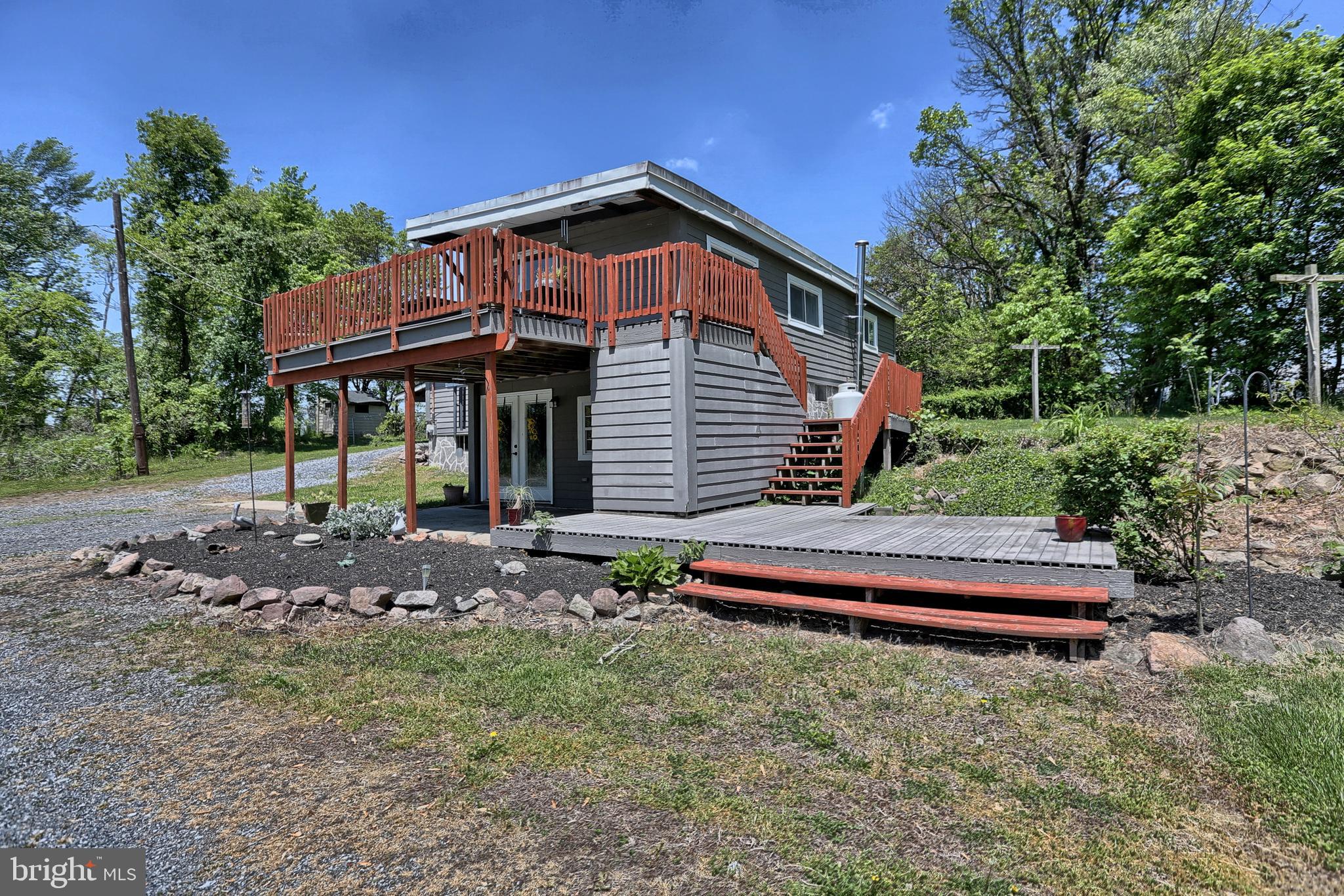 4792 Ridge Road Elizabethtown, PA 17022 - Photo 3 of 31 Gallery Image 3