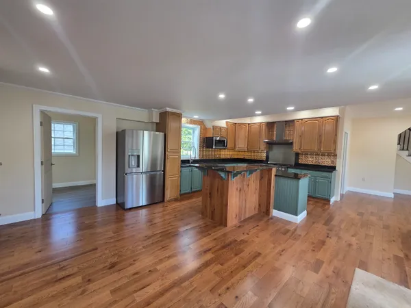 $654,900 | 35 Mad River Road, Campton, NH 03223