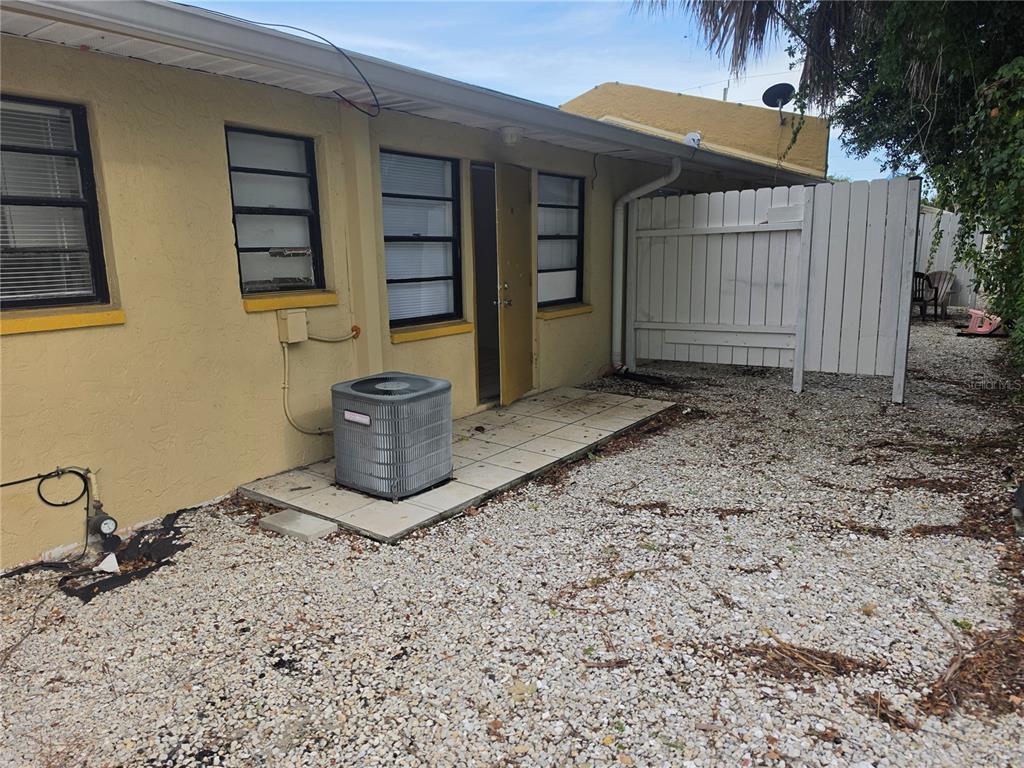 483 Substation Road, Unit 485 Venice, FL 34285 - Photo 2 of 9 Gallery Image 2