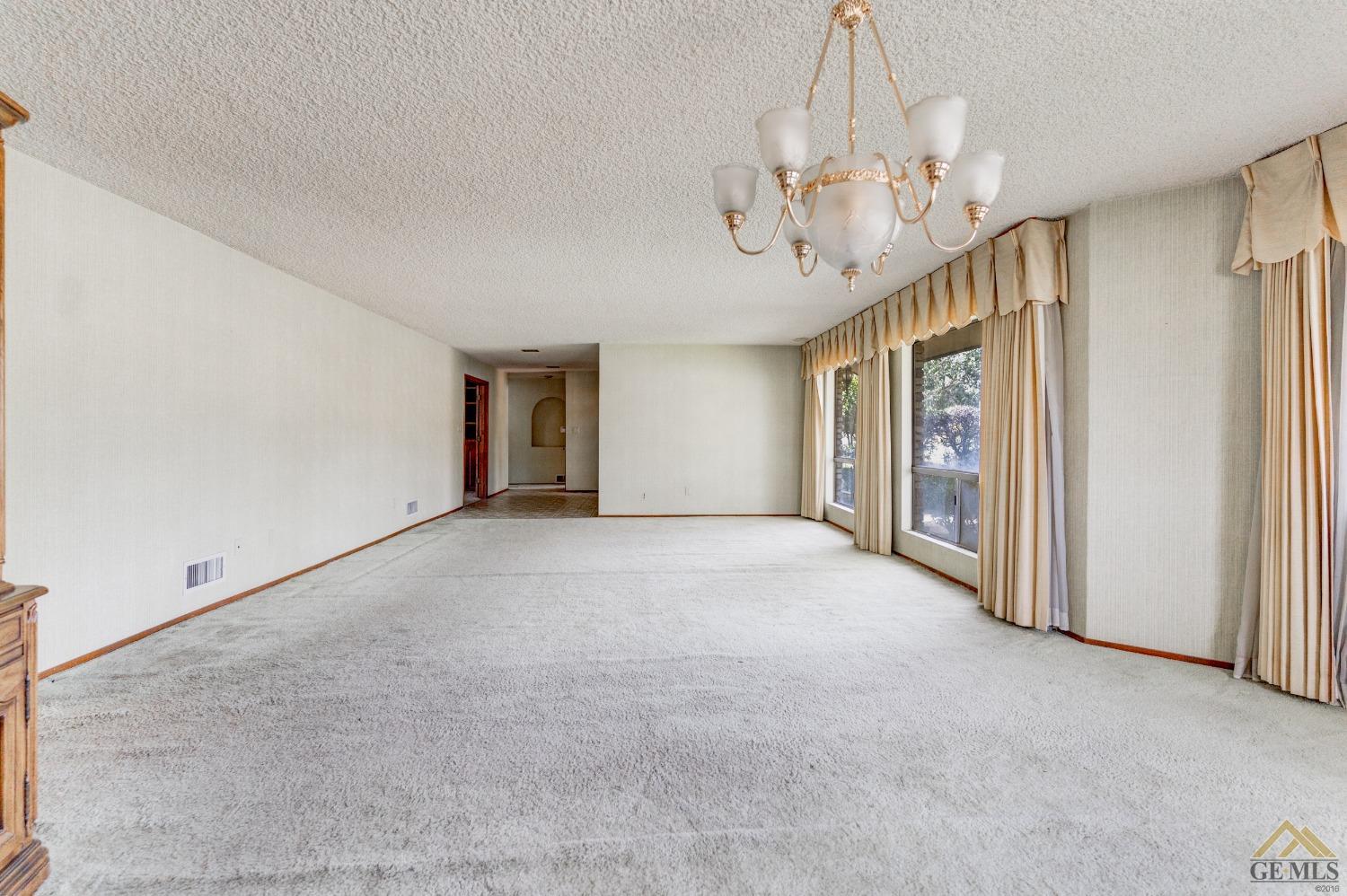 Undisclosed Address Bakersfield, CA 93309 - Photo 18 of 38