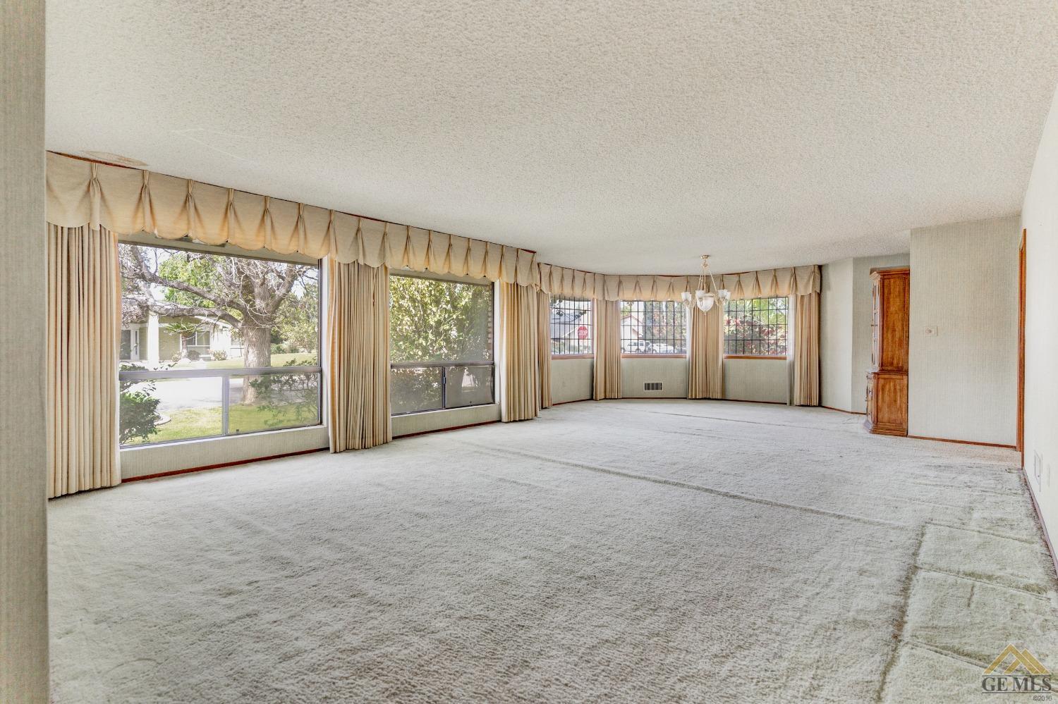 Undisclosed Address Bakersfield, CA 93309 - Photo 24 of 38