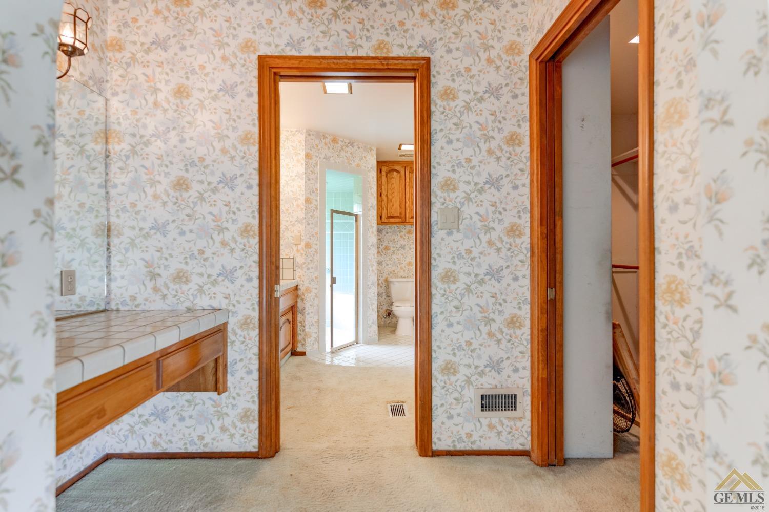 Undisclosed Address Bakersfield, CA 93309 - Photo 27 of 38