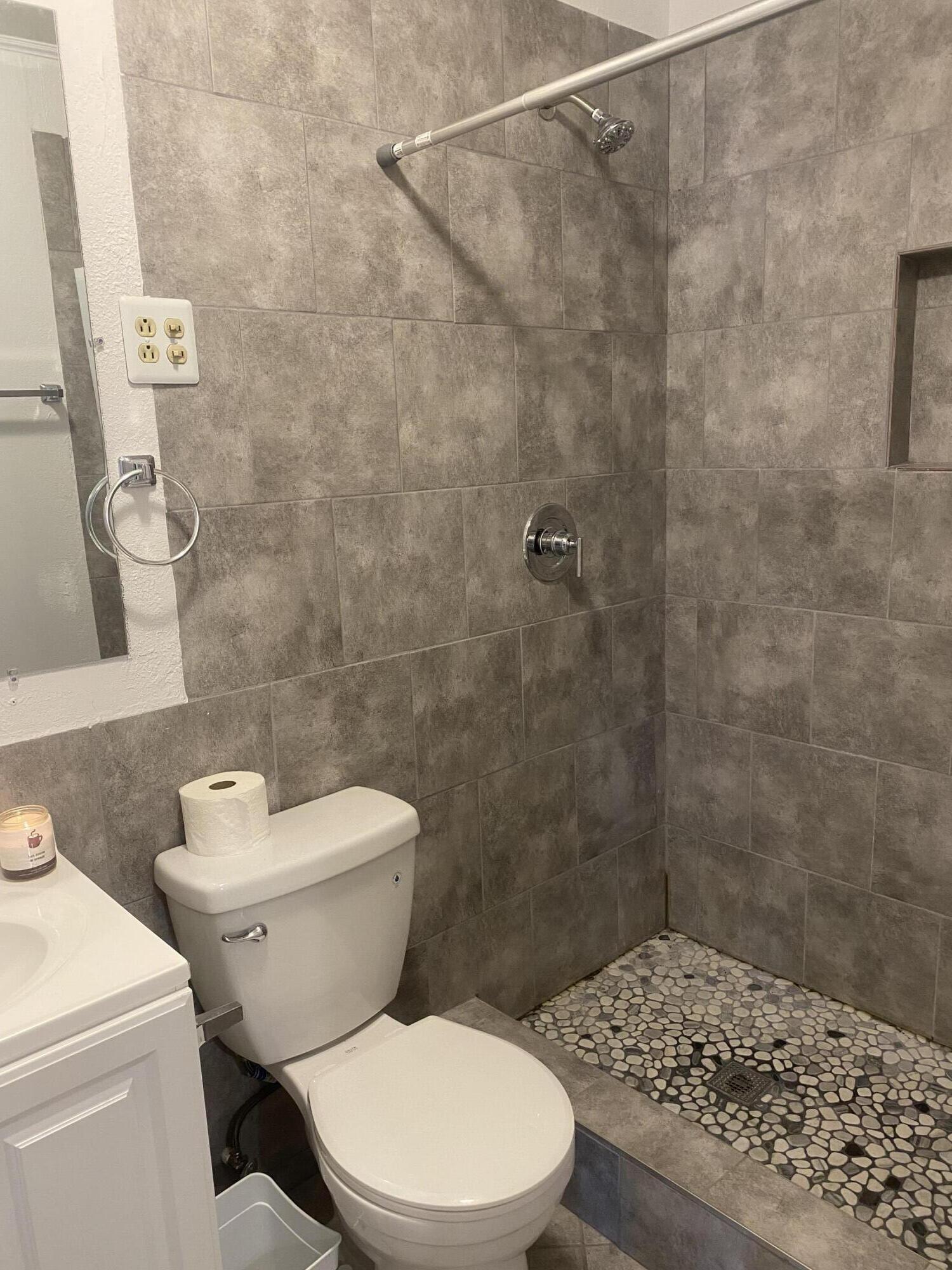 2218 18th Street, Unit A Lubbock, TX 79401 - Photo 11 of 18 IMG-0168