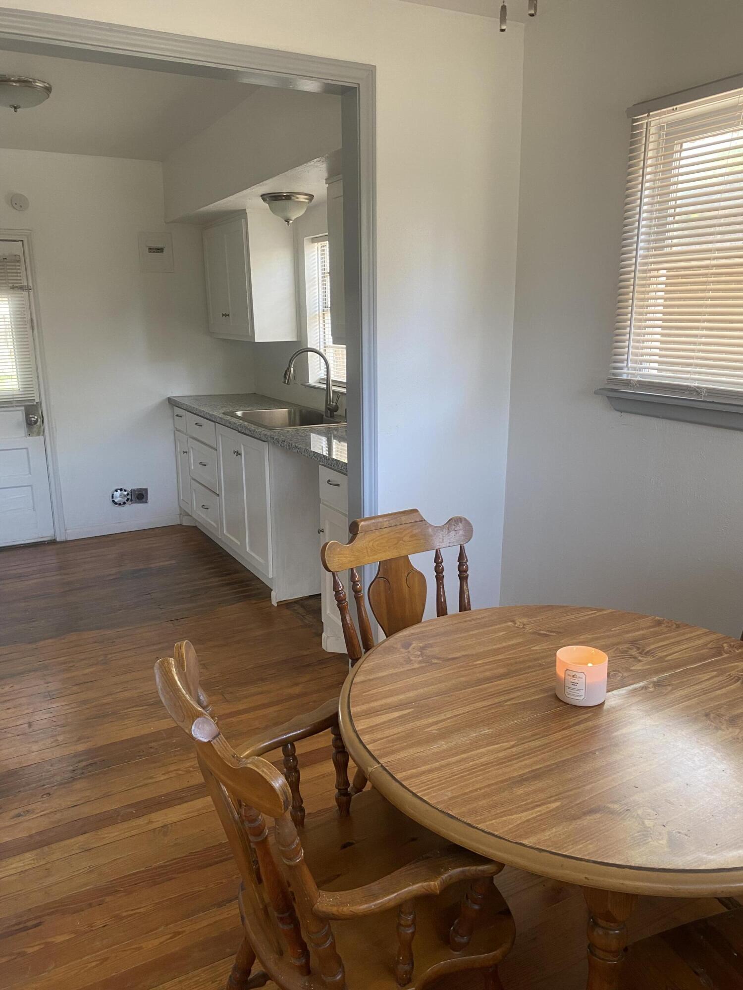 2218 18th Street, Unit A Lubbock, TX 79401 - Photo 14 of 18 IMG-0174