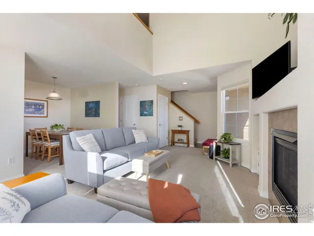 $379,000 | 805 Summer Hawk Drive, Unit 58, Longmont, CO 80504