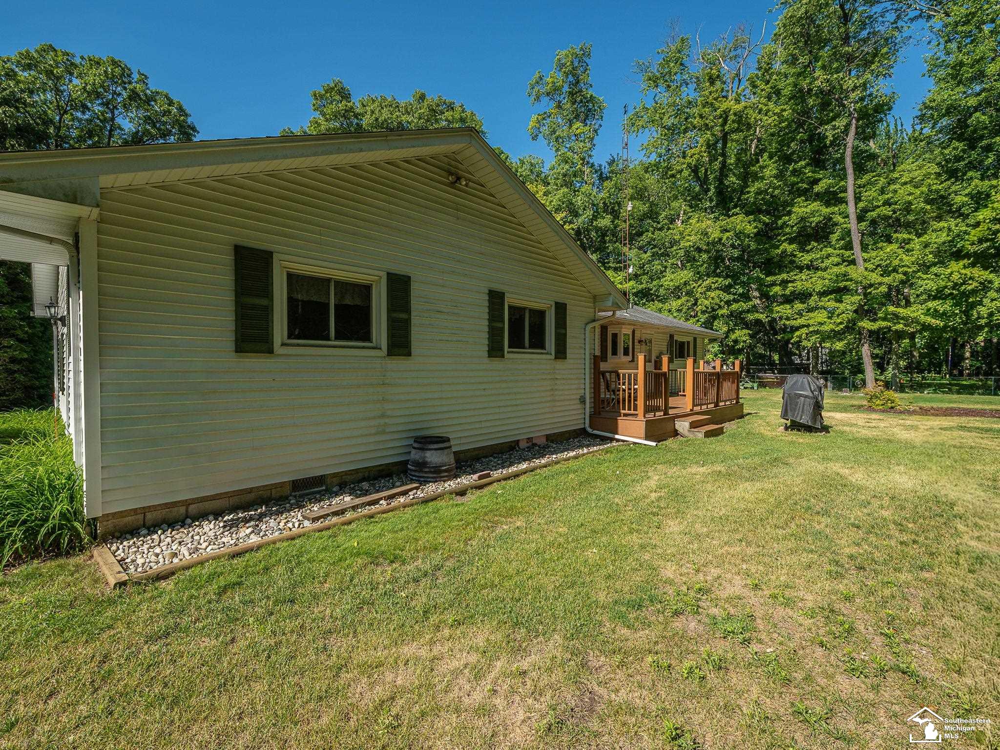 4496 School Road Temperance, MI 48182 - Photo 34 of 48