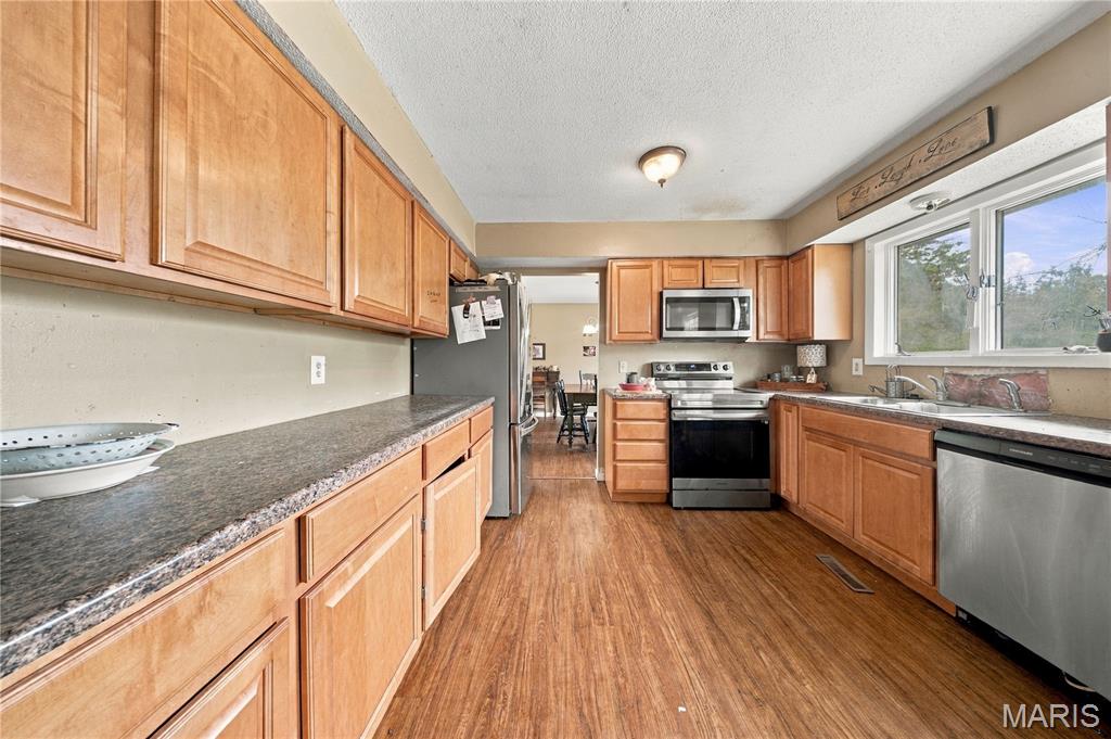 11466 Zung Road Rolla, MO 65401 - Photo 9 of 35 Gallery Image 9
