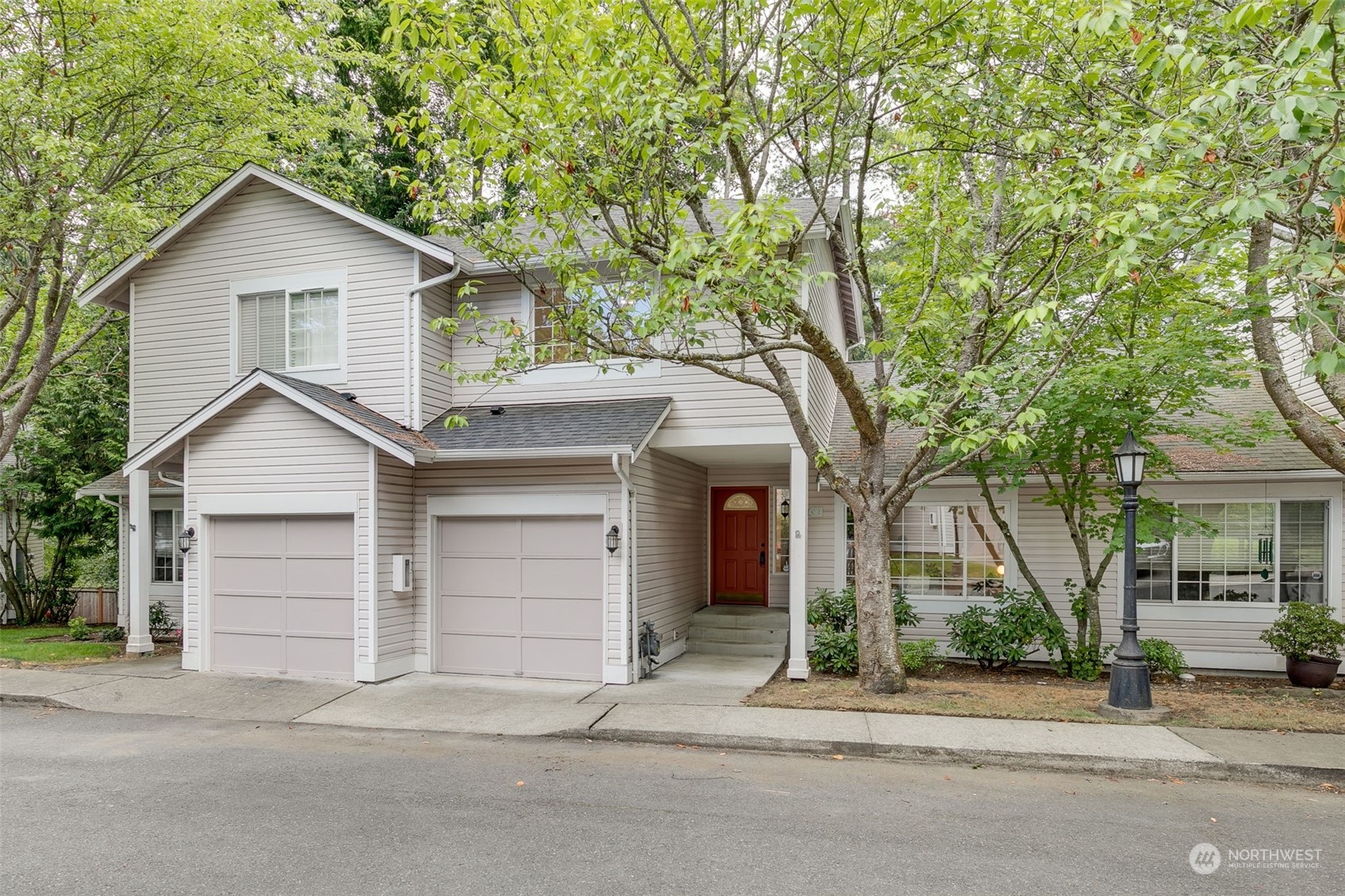 8629 240th Street Southwest, Unit C2 Edmonds, WA 98026 - Photo 1 of 39 Gallery Image 1