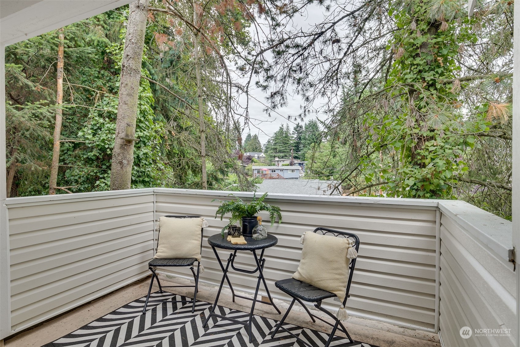 8629 240th Street Southwest, Unit C2 Edmonds, WA 98026 - Photo 18 of 39 Gallery Image 18