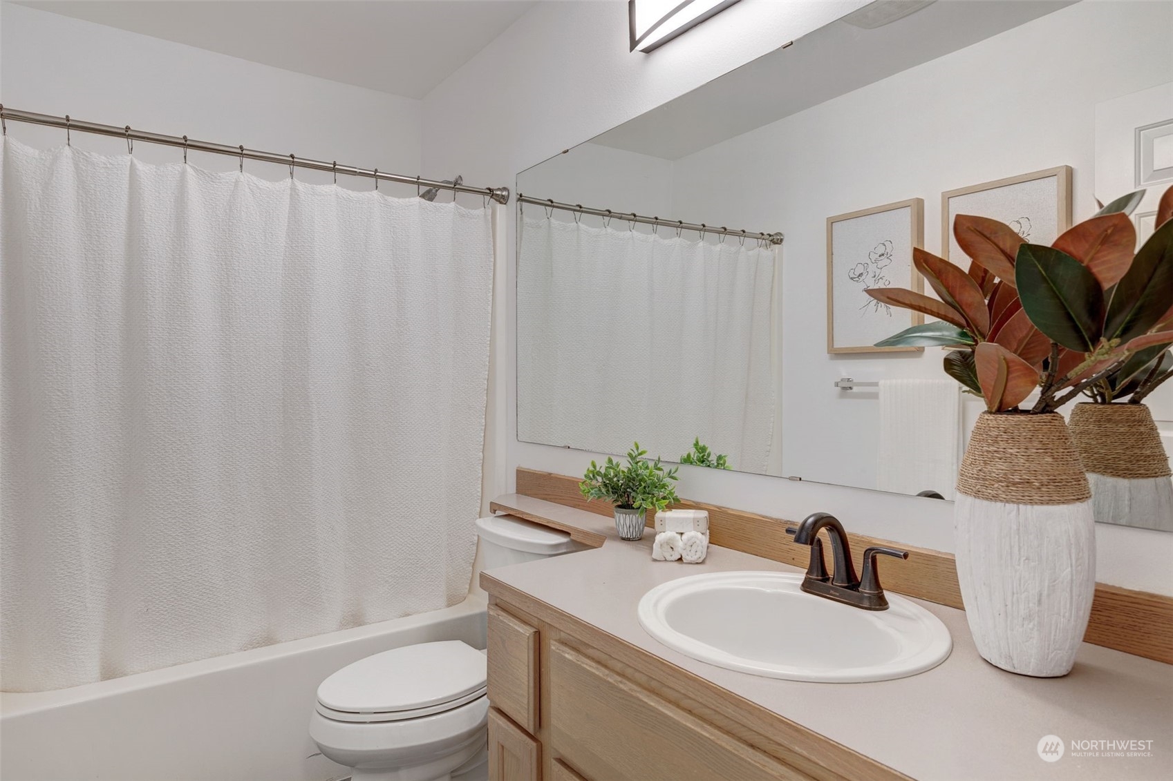 8629 240th Street Southwest, Unit C2 Edmonds, WA 98026 - Photo 20 of 39 Gallery Image 20