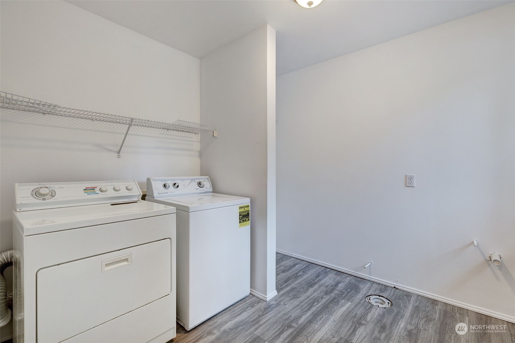 8629 240th Street Southwest, Unit C2 Edmonds, WA 98026 - Photo 33 of 39 Gallery Image 33