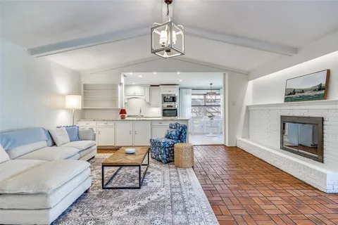 $899,000 | 4829 Harvest Hill, Dallas, TX 75244