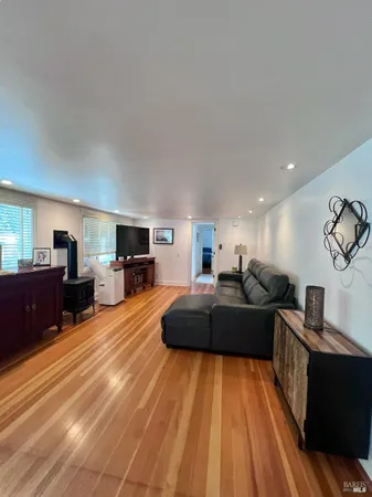 $1,695,000 | 102 F Street, San Rafael, CA 94901