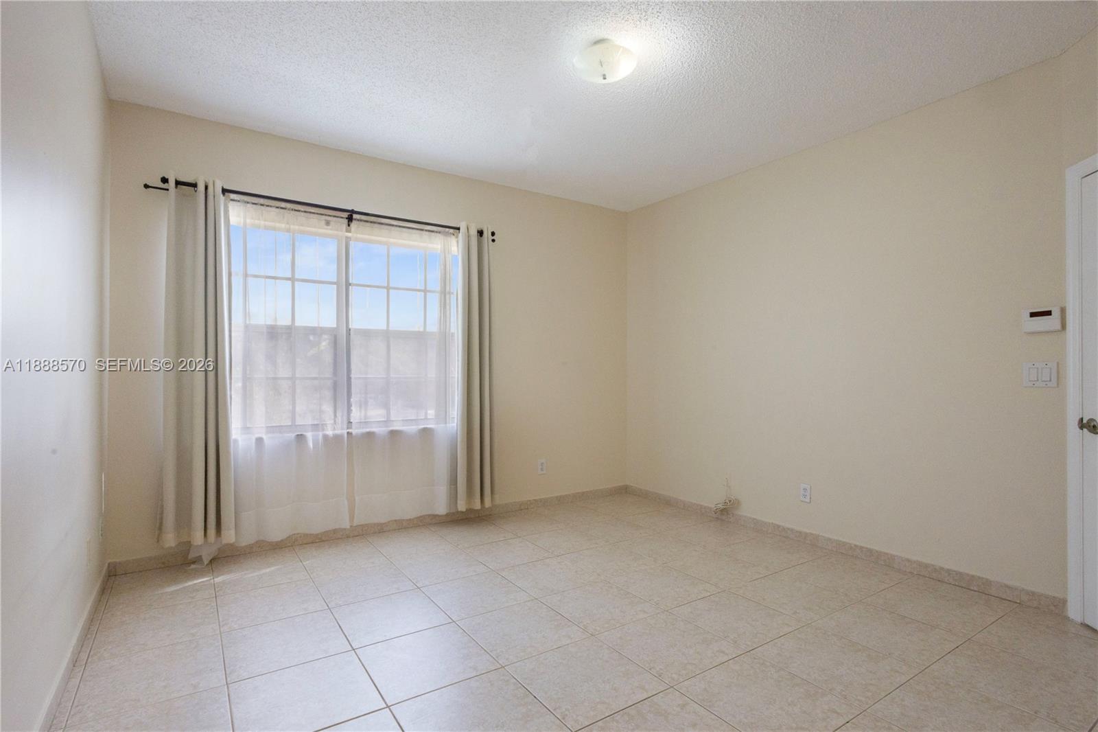 16111 Emerald Cove Road, Unit 16111 Weston, FL 33331 - Photo 22 of 38