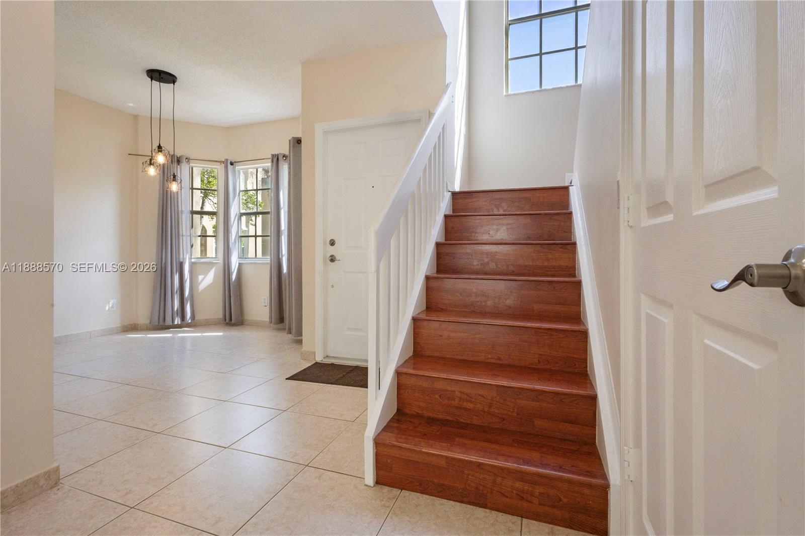 16111 Emerald Cove Road, Unit 16111 Weston, FL 33331 - Photo 28 of 38