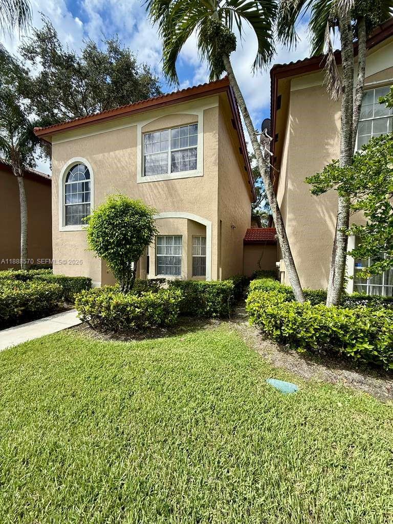 16111 Emerald Cove Road, Unit 16111 Weston, FL 33331 - Photo 3 of 38