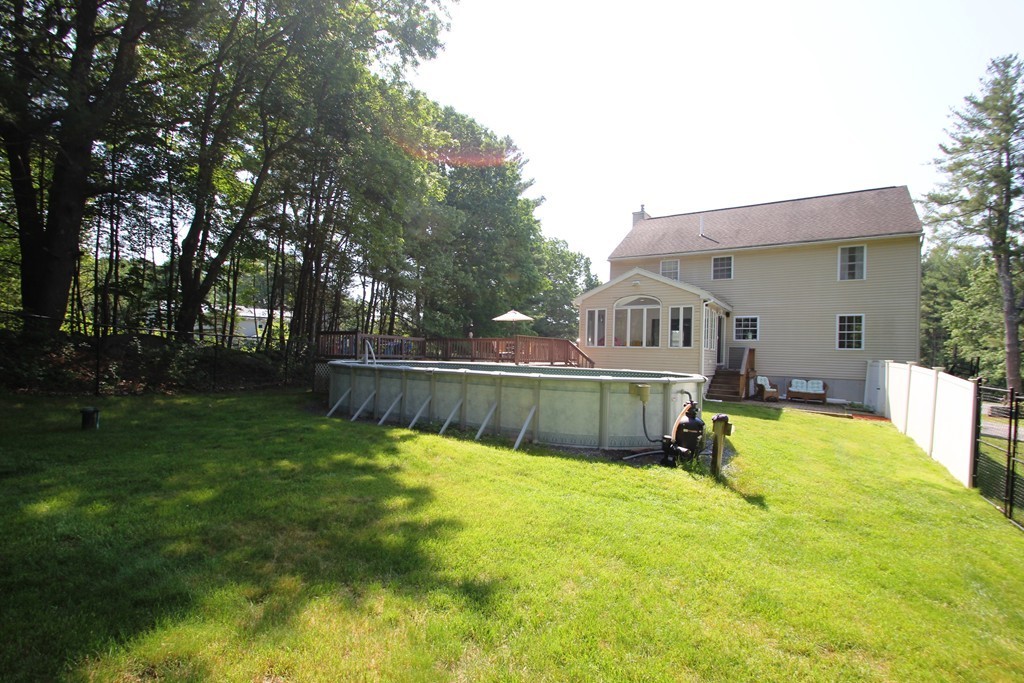 3 Rocky Road Dracut, MA 01826 - Photo 6 of 30 Gallery Image 6