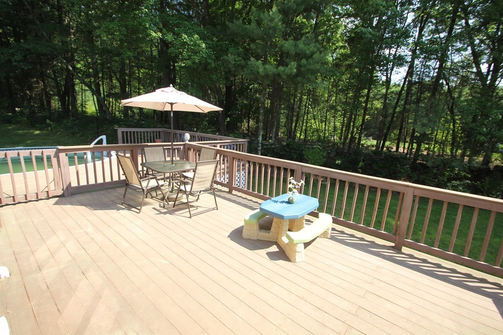 3 Rocky Road Dracut, MA 01826 - Photo 9 of 30 Gallery Image 9
