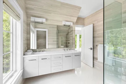 $9,995,000 | 7 Ashwood Court, Amagansett, NY 11930