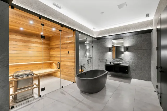 $9,995,000 | 7 Ashwood Court, Amagansett, NY 11930