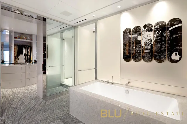 $24,000,000 | 106 Central Park South, Unit 21AE | Central Park South