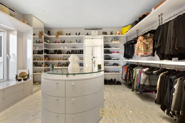 $24,000,000 | 106 Central Park South, Unit 21AE | Central Park South