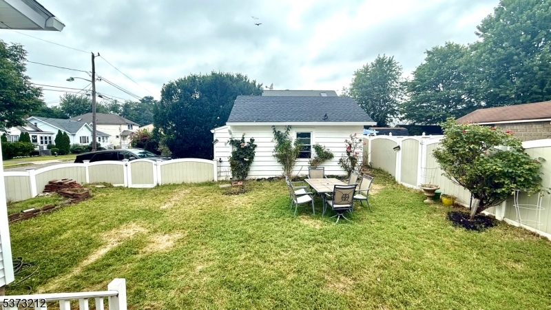 10-05 Berdan Avenue Fair Lawn, NJ 07410 - Photo 22 of 27