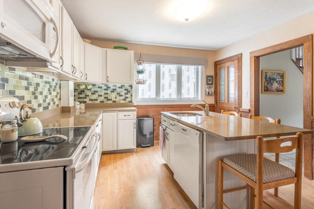 25 Park Road Ashland, MA 01721 - Photo 9 of 33 Gallery Image 9