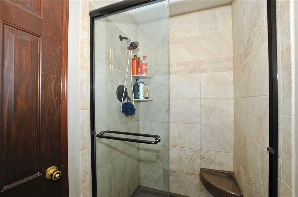 24 Hoss Road Indianapolis, IN 46217 - Photo 20 of 48 Gallery Image 20